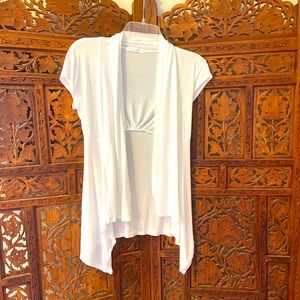 Ambience Apparel white coverlet jacket short sleeve small lightweight